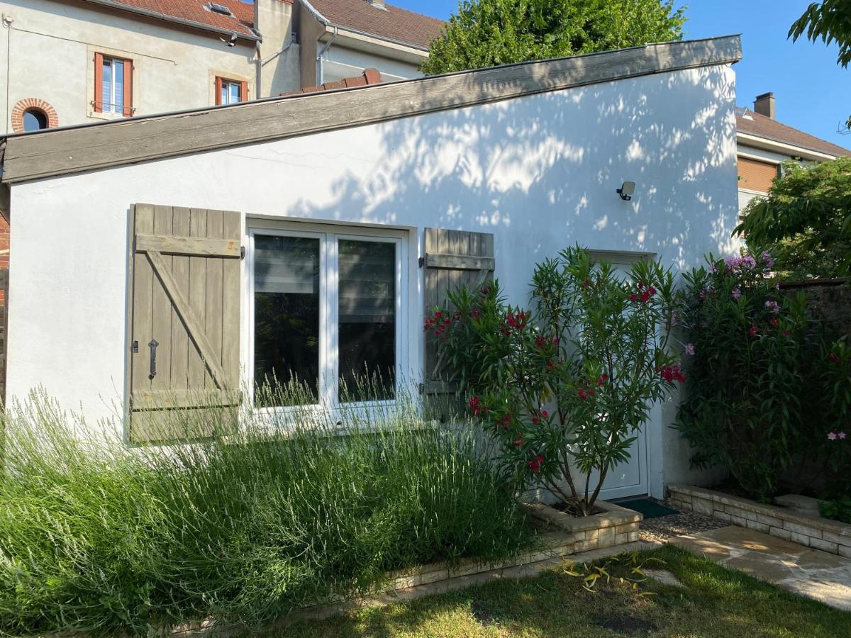 Holiday home Maison Proche Centre-ville *